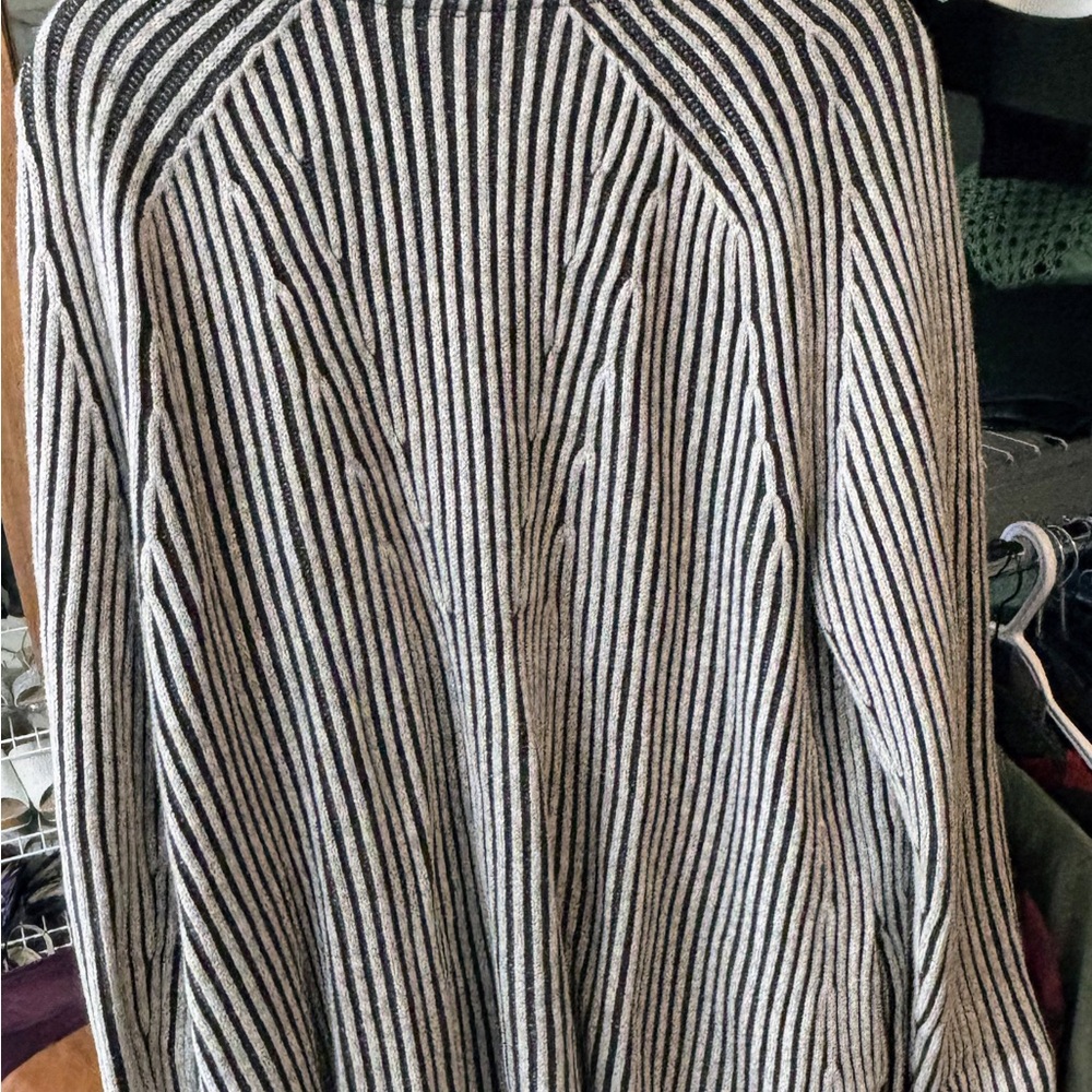lululemon athletica Black and White Striped Cardigan - Picture 2 of 3